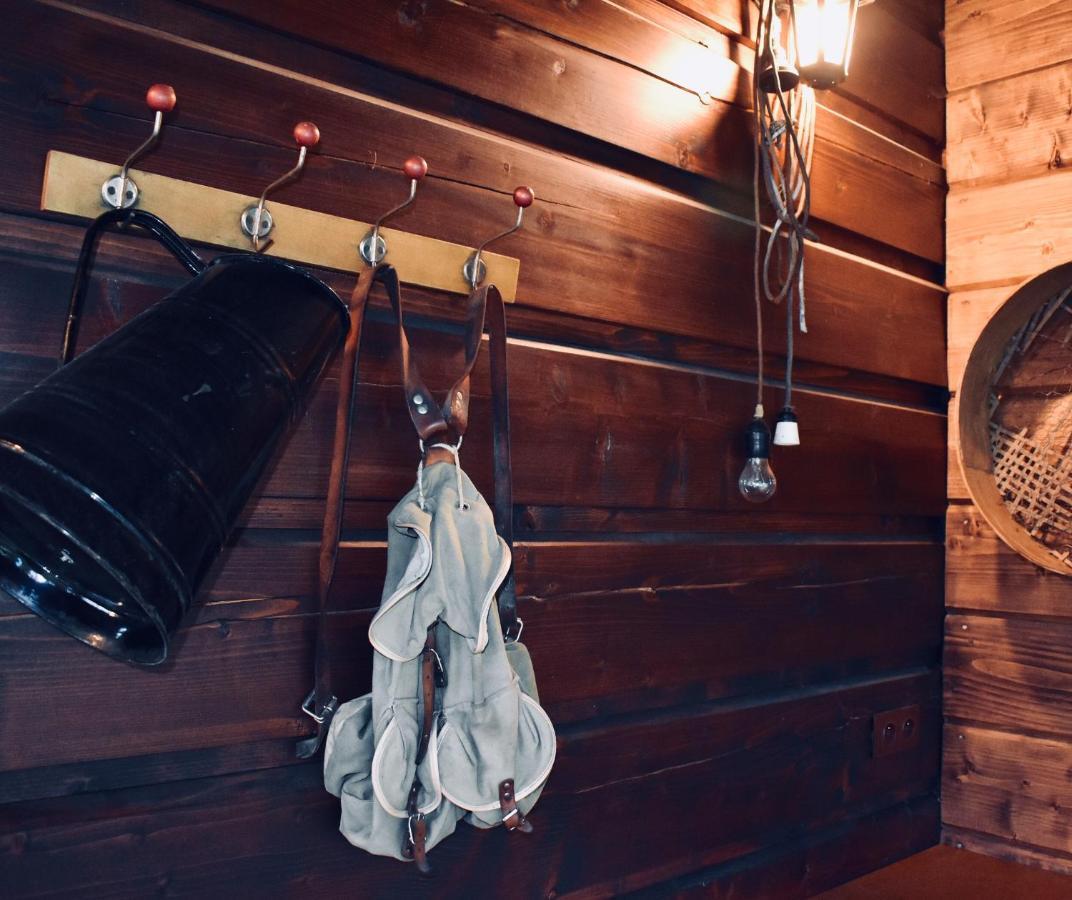 Drevenica Emilka, 5 Min Restauracia, Z Terasy Vyhlad Na Kralovu Holu A Polomske Ocko, Gril, Ohnisko, Kotlik Villa Брезно Екстериор снимка