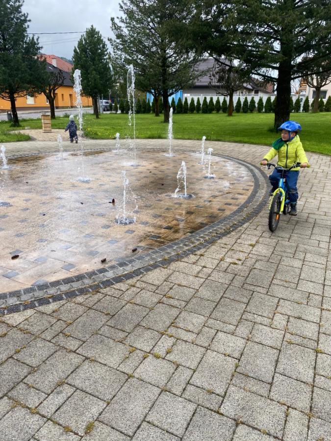 Drevenica Emilka, 5 Min Restauracia, Z Terasy Vyhlad Na Kralovu Holu A Polomske Ocko, Gril, Ohnisko, Kotlik Villa Брезно Екстериор снимка